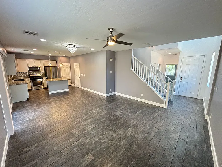 10612 Forum Peak Ln — Photo 2
