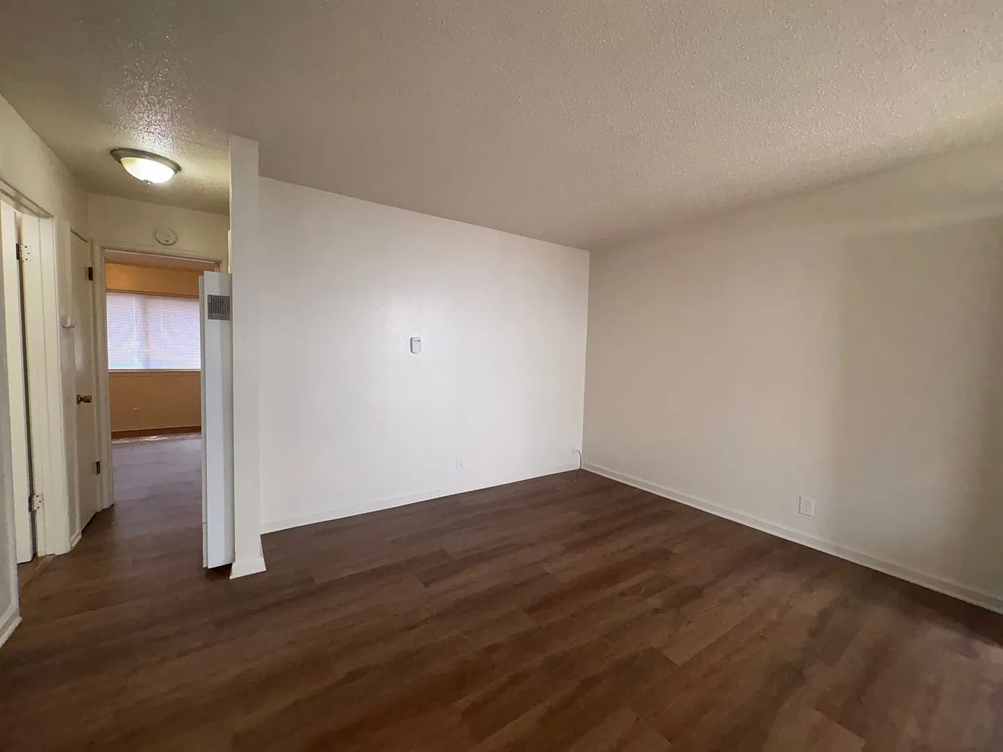 1229o — Photo 3