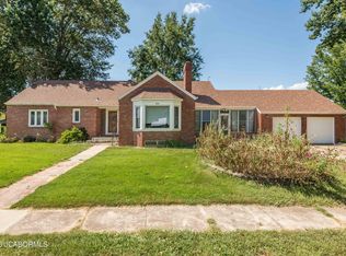 2117 Plymouth Dr, Mount Sterling, MO 65062