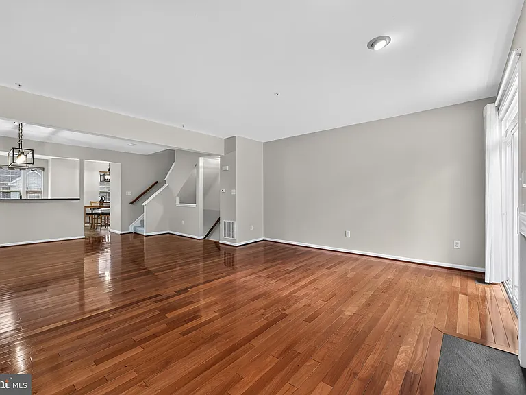 11715 Gunners Dr — Photo 9