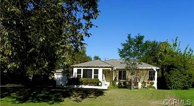 1st image of 3620 Camellia Dr