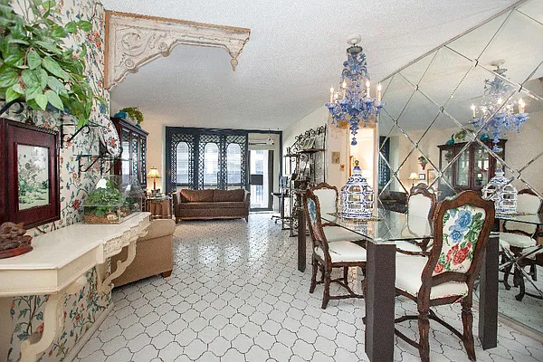 Sold by Level Group | media 1