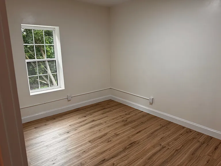 42 Johnston Ave #6 — Photo 10