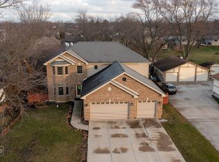 14805 Le Claire Ave, Midlothian, IL 60445