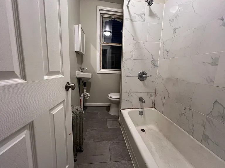 115 Seymour Ave #1 — Photo 10