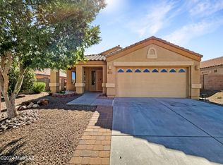 529 S Stone Bench Rd, Vail, AZ 85641
