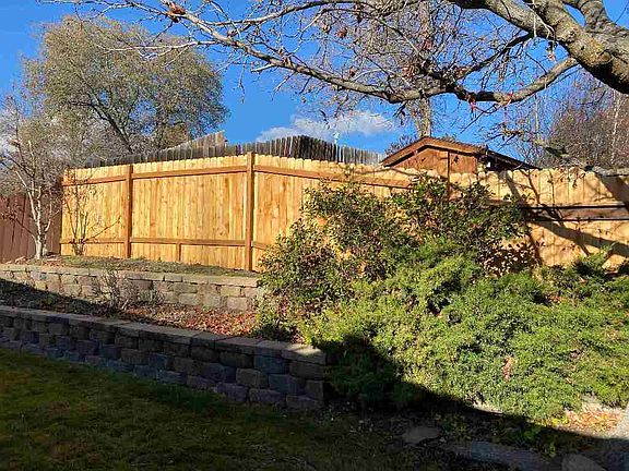 4th image of 916 Arlene Ct