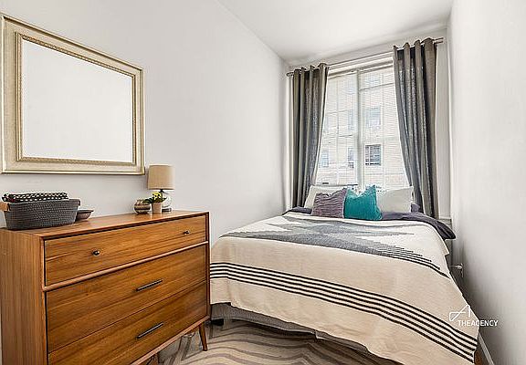 4th image of 61 W 85th St APT 2B