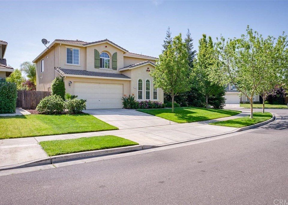 2nd image of 792 Ironstone Dr