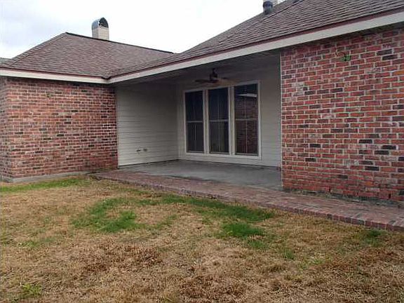 2nd image of 109 Gateway Dr