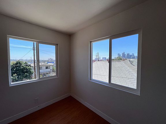 4th image of 441 Savoy St APT 2