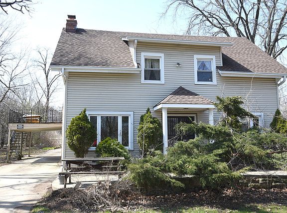 2nd image of 5928 N Newark Ave