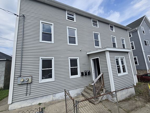 3rd image of 292 Tecumseh St