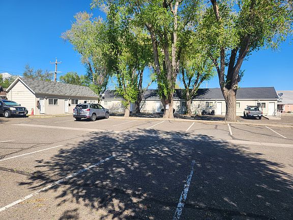 2nd image of 1404 N Highway 395 #6