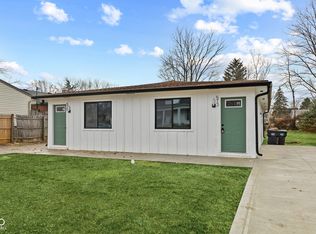 513 E Pearl St, Greenwood, IN 46143