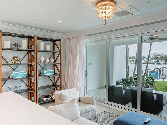 4th image of 152 Brightwater Dr #5