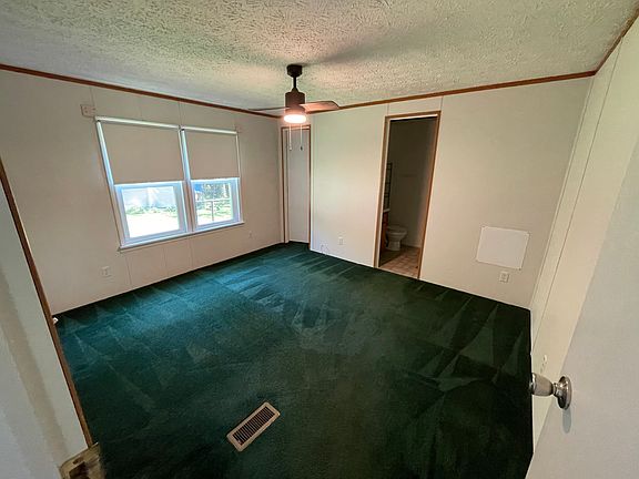 5th image of 739 Garden Creek Rd