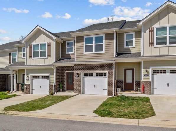 305 Masters Way, Dickson, TN 37055
