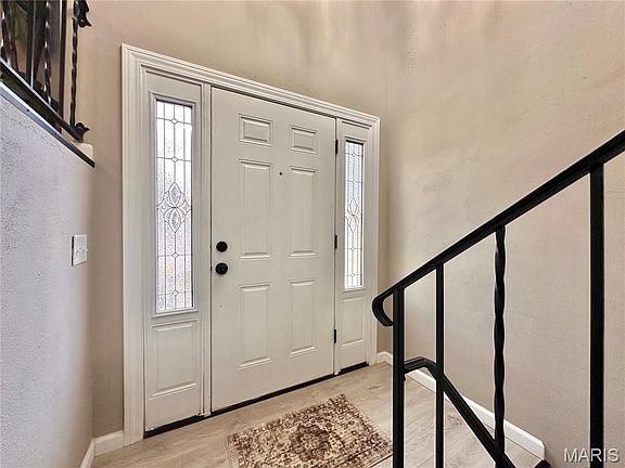5th image of 208 Yorktown Dr