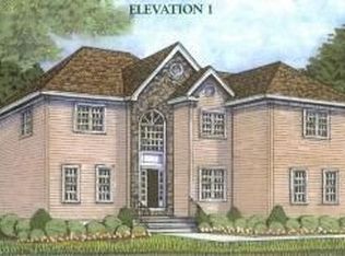 4 Lorne Dr, East Stroudsburg, PA 18301