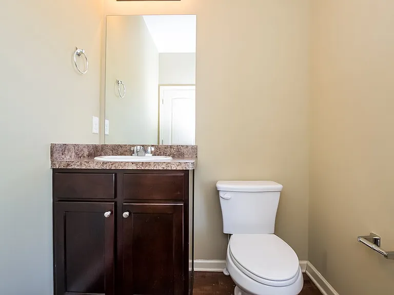 71 Hamilton Blvd NW — Photo 14