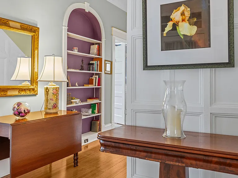Timeless Ghent Home features charm and elegance in Historic Stockley Gardens — Photo 9