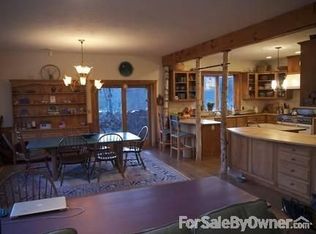 240 Colrain Shelburne Rd, Shelburne, MA 01370