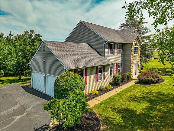 5th image of 1639 Ashley Ct