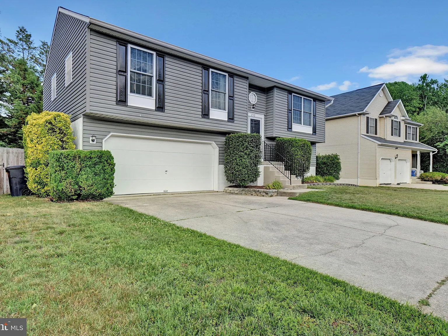 3 bed, 1738 sqft, $3,500 — Photo 1