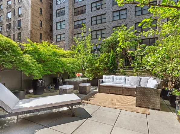 225 East 57th Street 1Q image 1 of 8