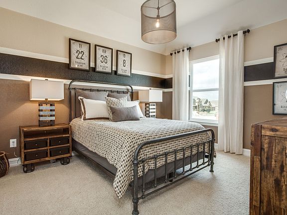 Secondary Bedroom