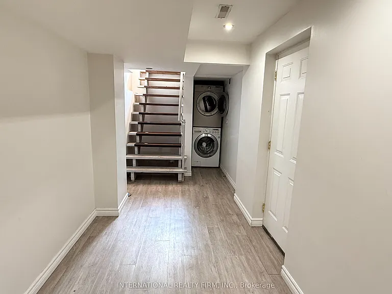 3 Picasso Dr — Photo 2