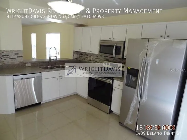1409 Delano Trent St — Photo 4