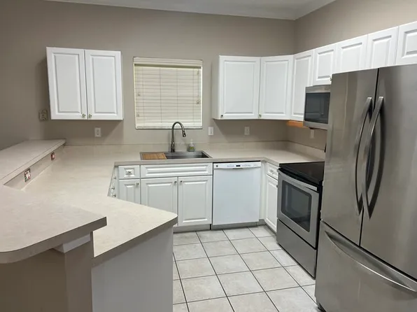 7943 NW 48th Way, Gainesville, FL 32653