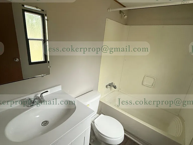 104 Gayle Dr — Photo 9