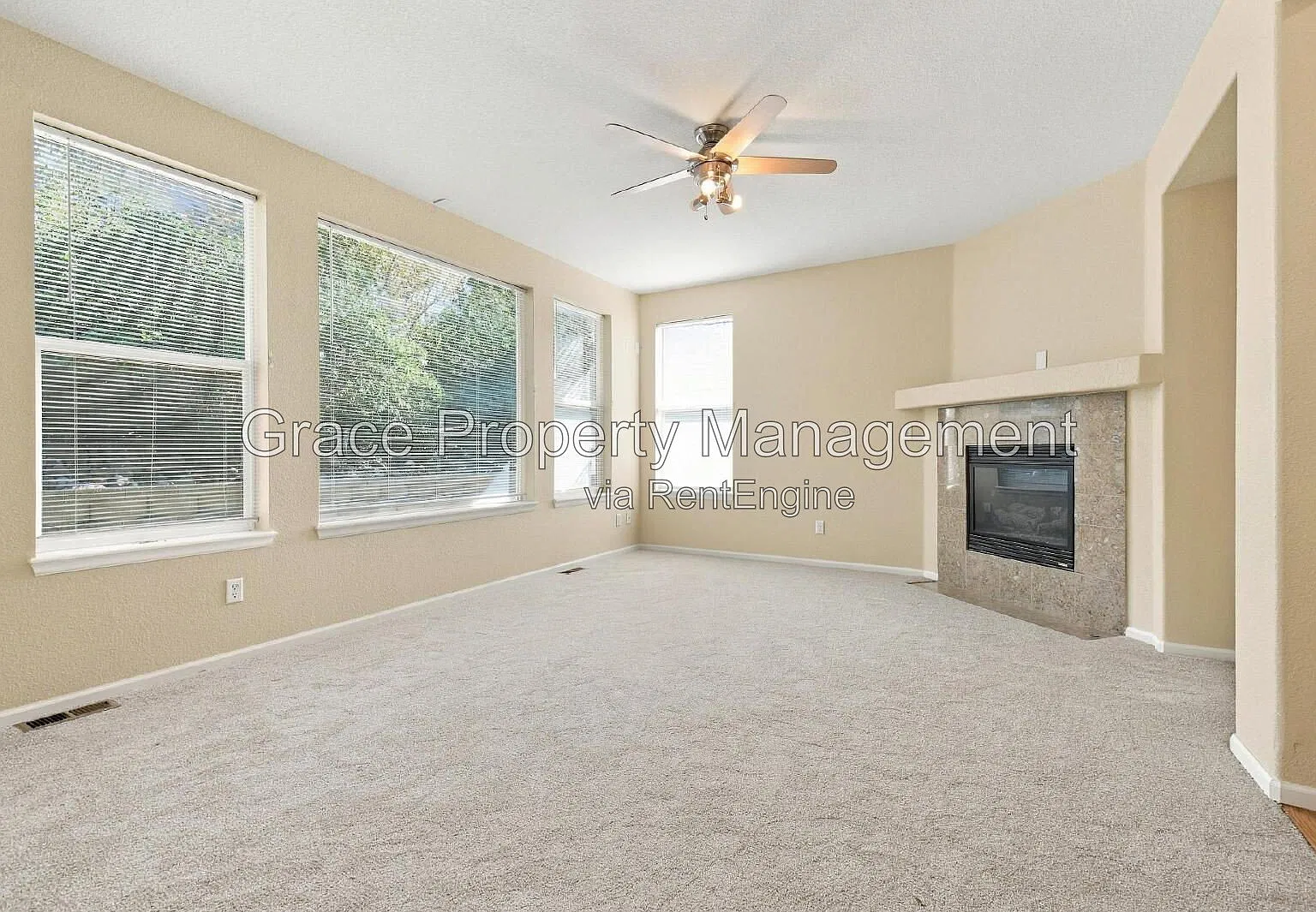 4 bed, 3.0 bath, 2214 sqft, $2,650 — Photo 4
