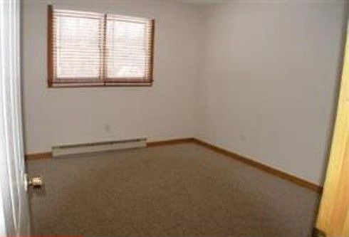 5th image of 2032 Woodville Pike