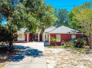 3146 Live Oak St, Navarre, FL 32566