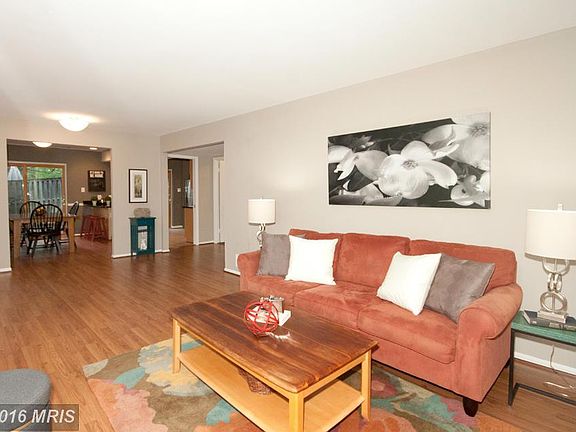 4th image of 5223 Richardson Dr