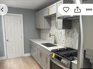 1236 Green St, Reading, PA 19604