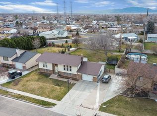 2181 S Katie's Way, Clearfield, UT 84015