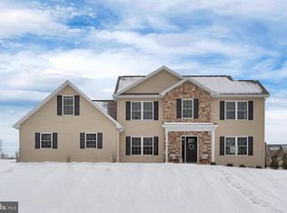 81 Old Mill Rd, Shermans Dale, PA 17090
