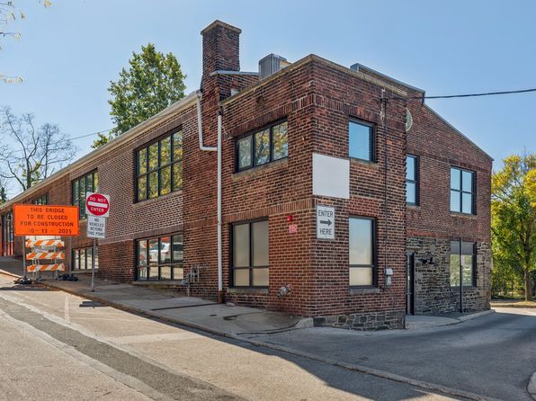 36 Narberth Ave N #103