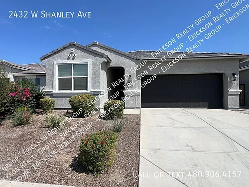 2432 W Shanley Ave Photo 1