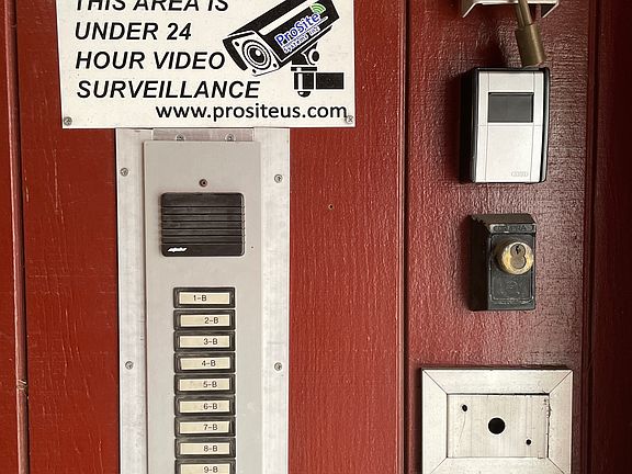 Doorbell/intercom system with 24-hour video surveillance