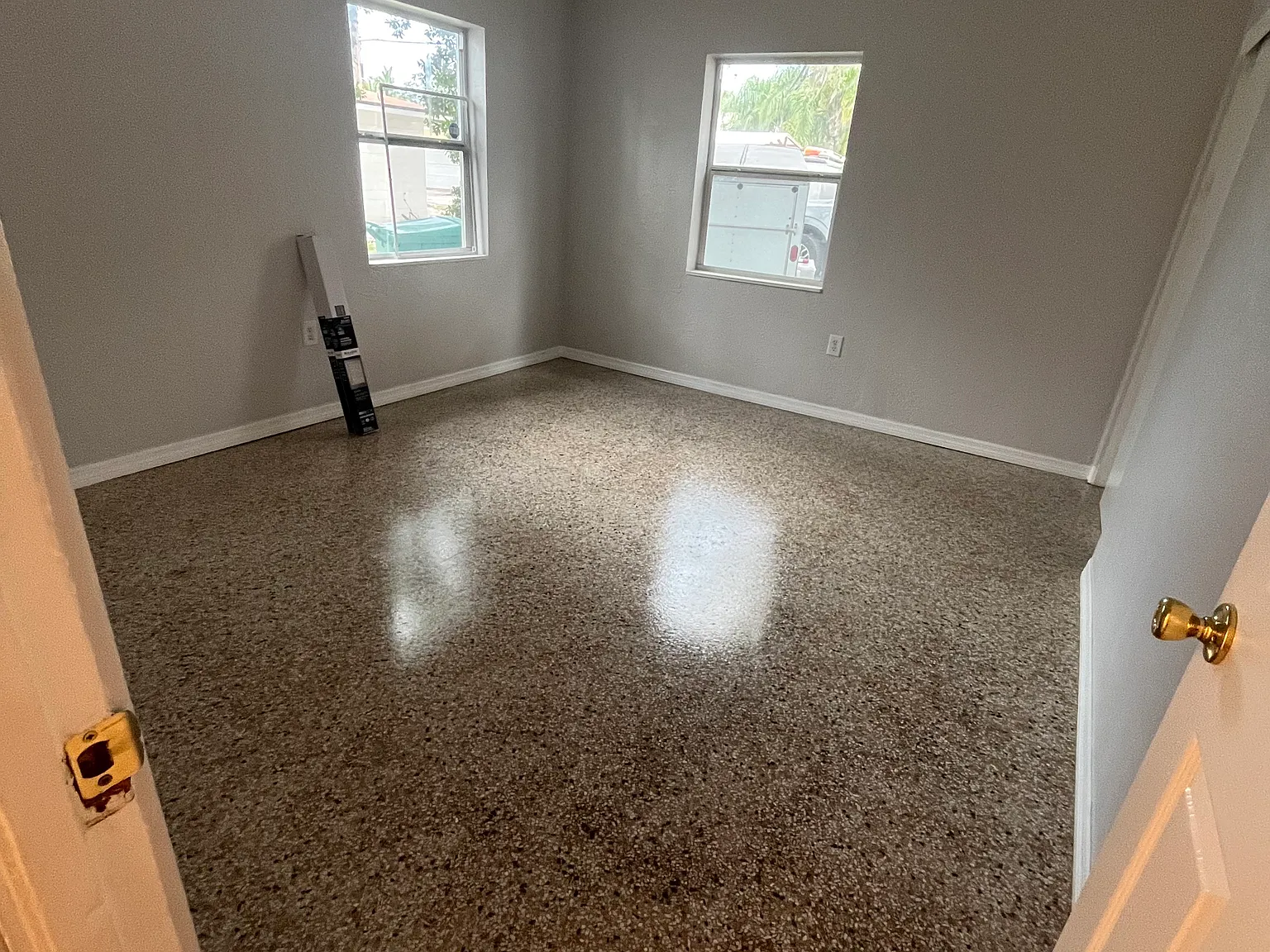 2 bed, 896 sqft, $1,500 — Photo 4
