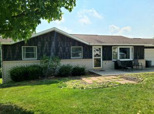 100 Carol Court Dr, Wellsburg, WV 26070