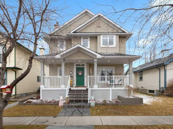 14 Inverness Clos SE, Calgary, AB T2Z 2X7