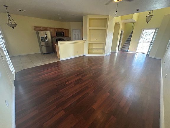 5th image of 8841 Blue Wolf St