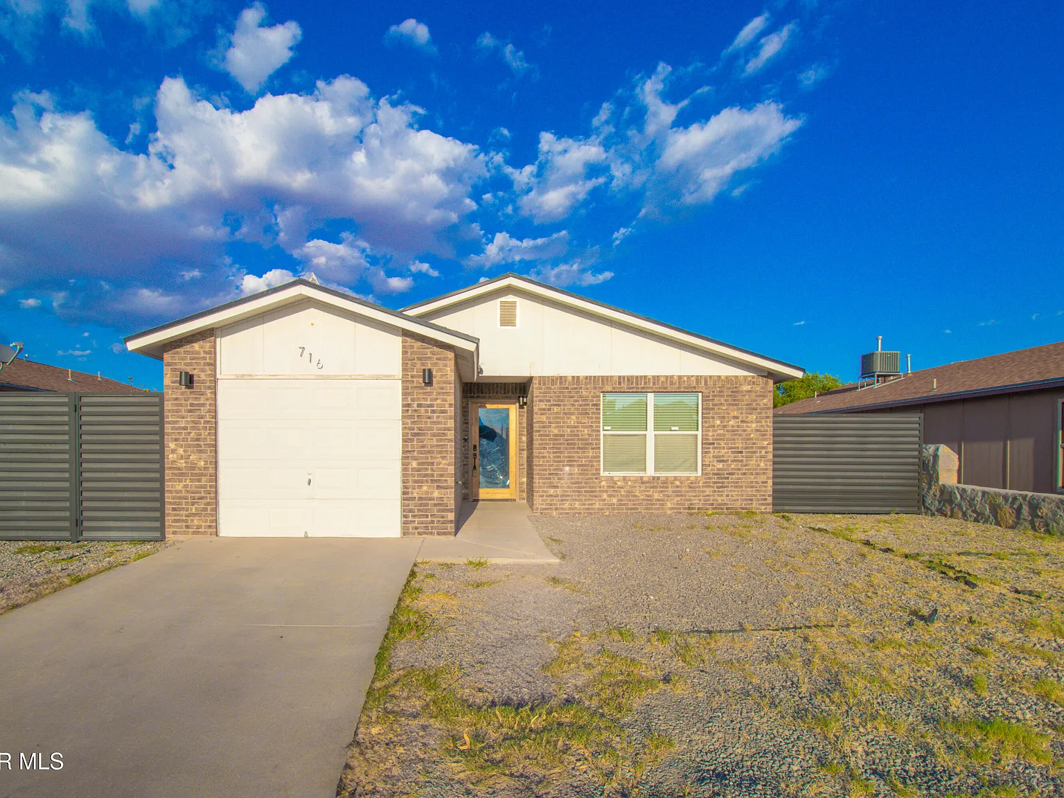 3 bed, 2.0 bath, 1108 sqft, $1,500 — Photo 1